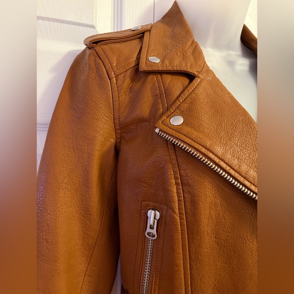 Pistola REVOLVE Tracy Moto Faux Leather Jacket in Cognac Brown New size XS - Picture 6 of 14